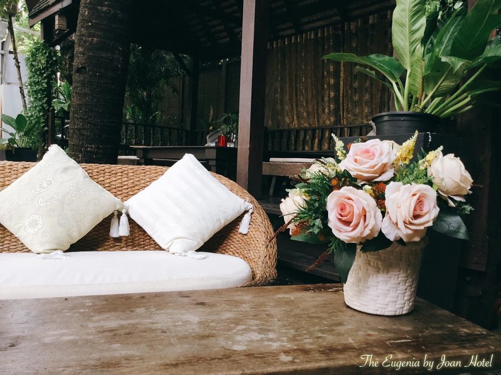 Eugenia Hotel & Spa Bangkok Bagian luar foto
